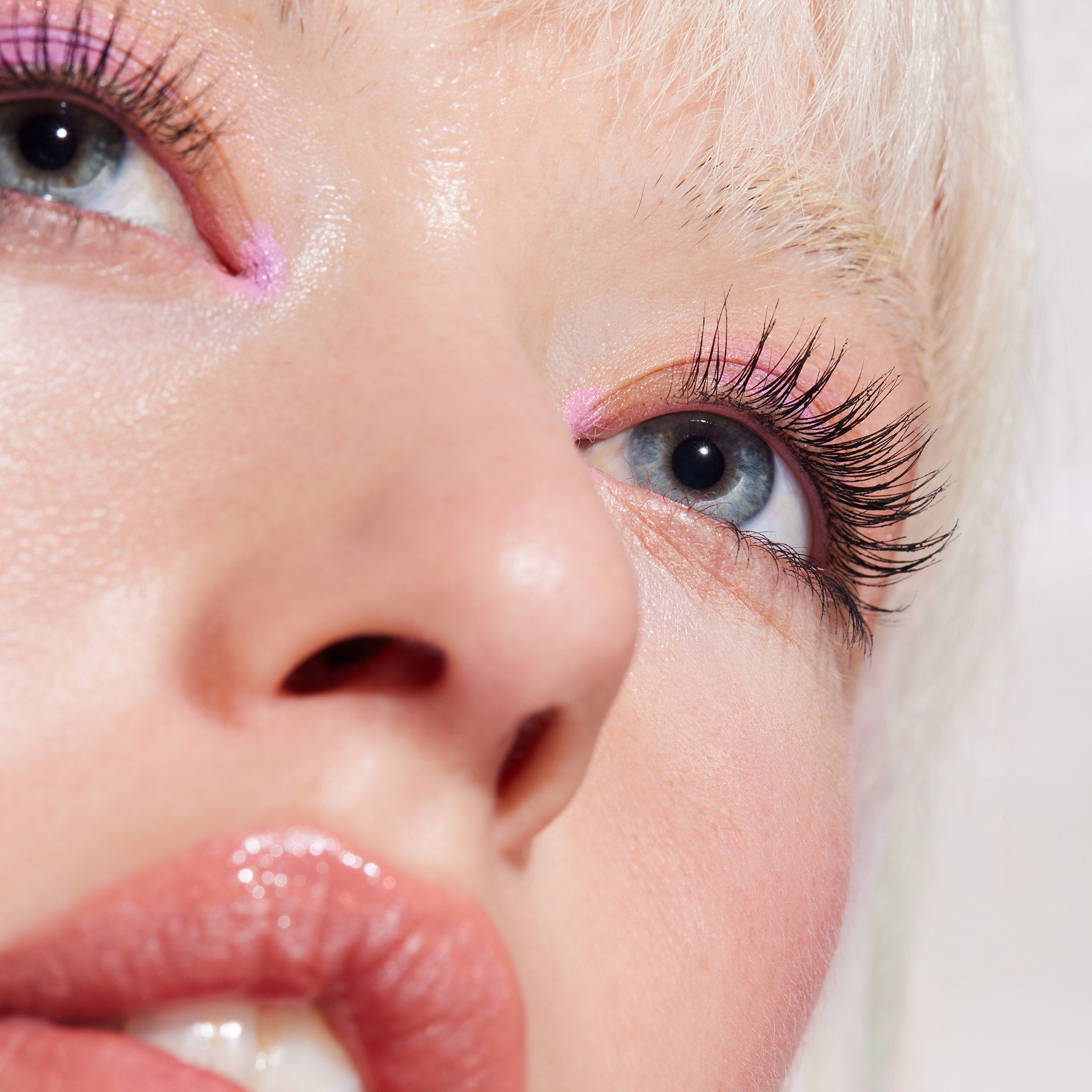 Activist Volume Mascara